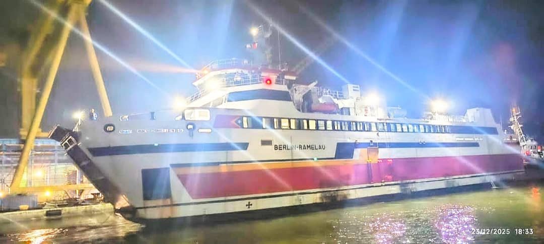 <p><strong>Ró-ahi Berlin Ramelau Atraka Ona iha Estaleiru PT PAL,Surabaya Indon</strong>é<strong>zia</strong></p>