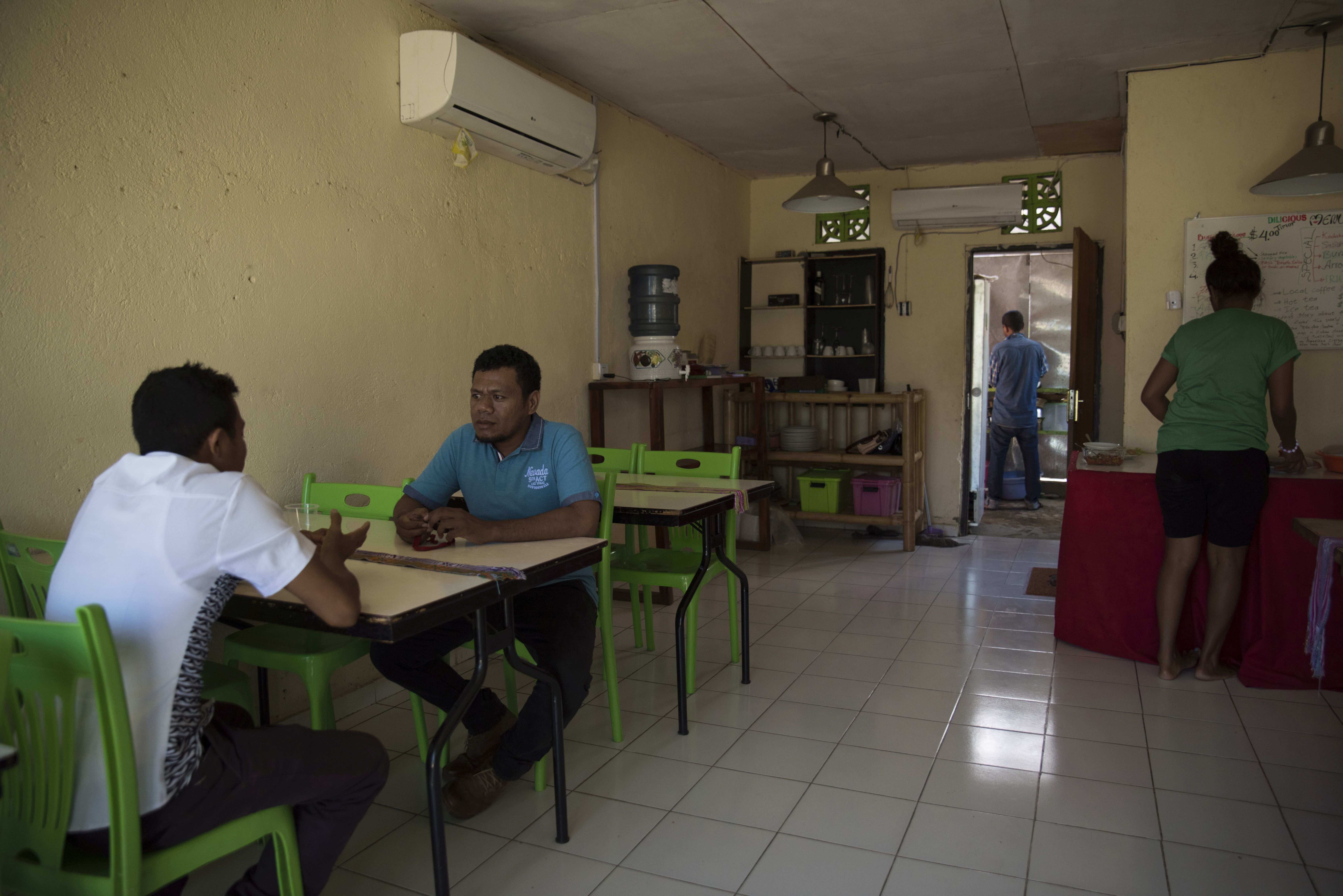 IADE counsellors work directly with business owners to identify problems and provide clear solutions