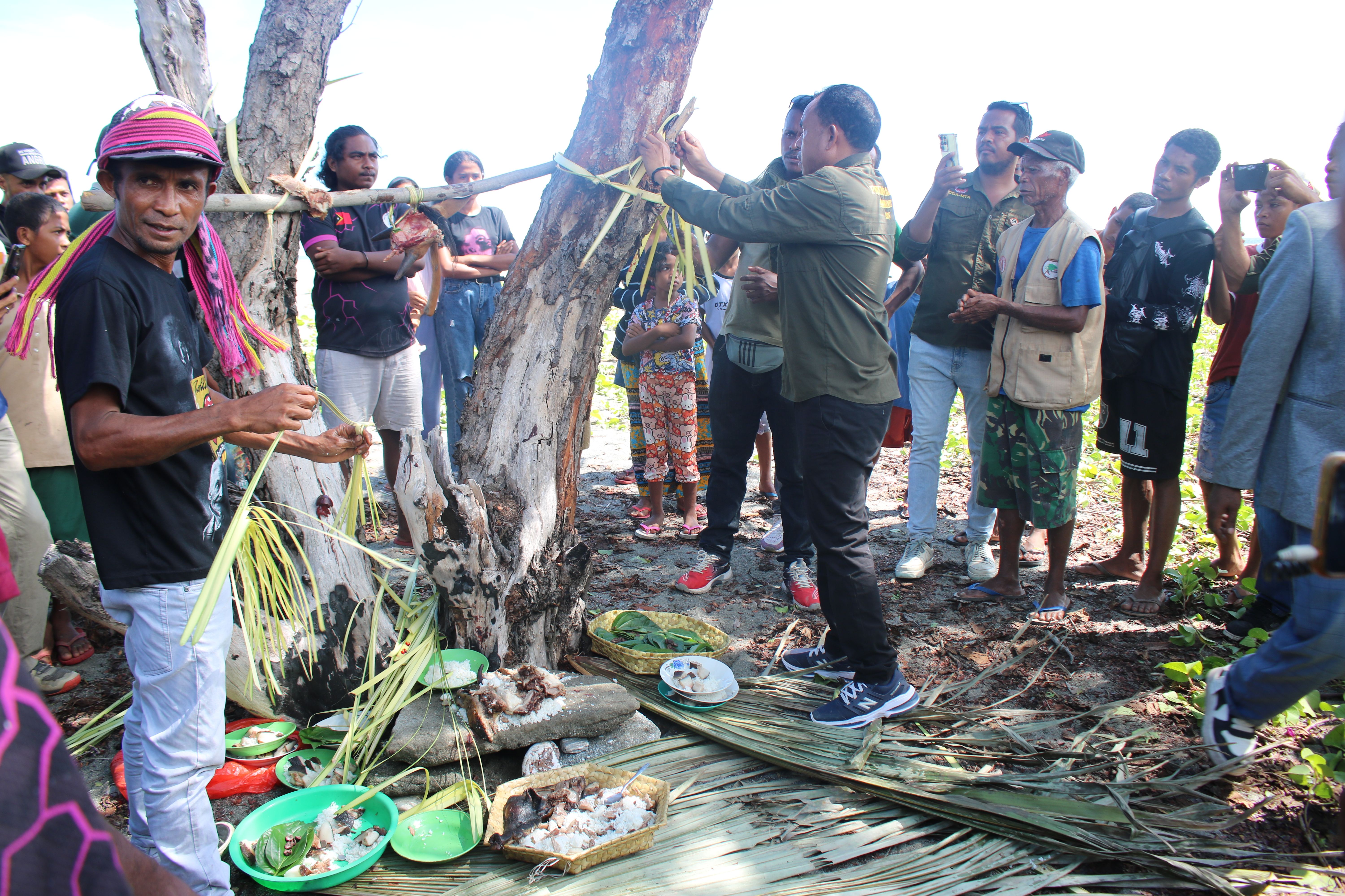 Aktividade Tara Bandu iha Postu administrativu Hato-udo Munisipiu...