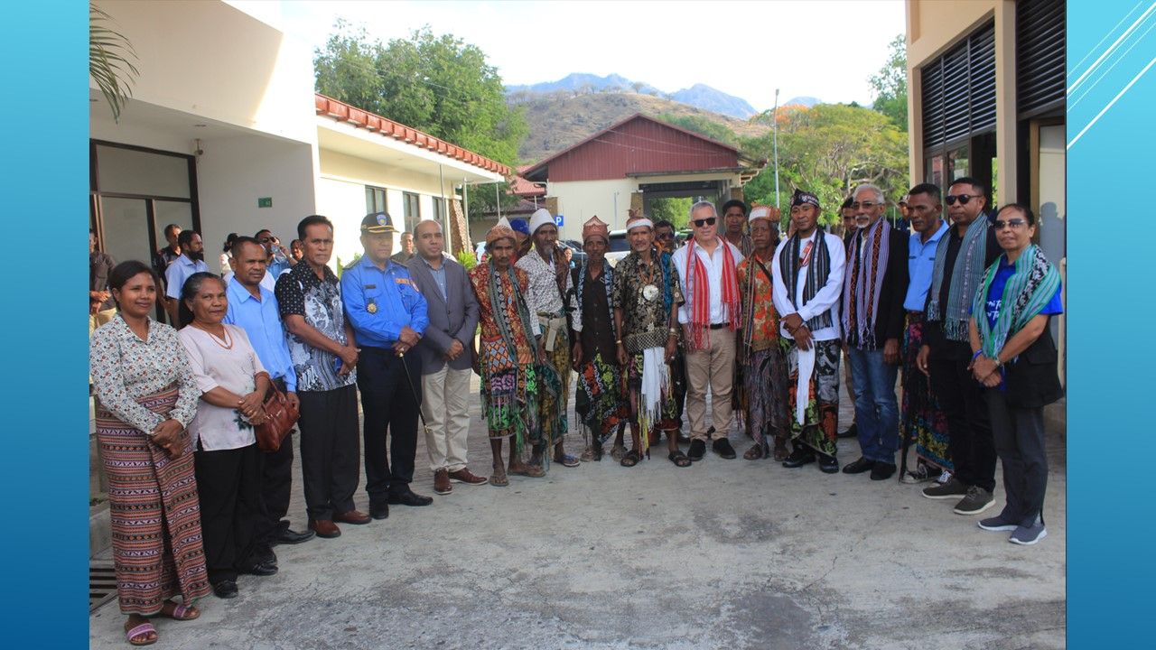 Reuniaun Ho Komisaun Koordenasaun Lokal Visita Komunitaria B...