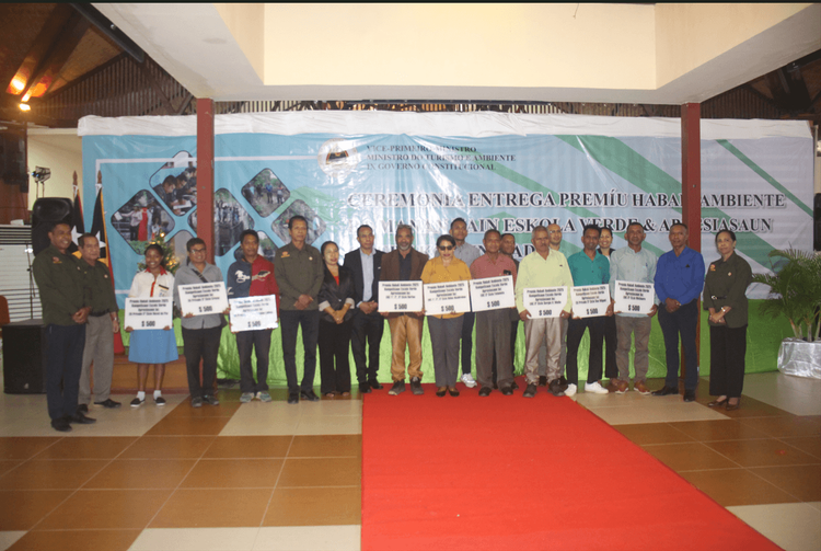 Seremonia Entrega Premiu Habali Ambiente 2025 Ba Manan Nain Kompetisaun Eskola Verde No Premiu Apresiasaun Ba Grupo