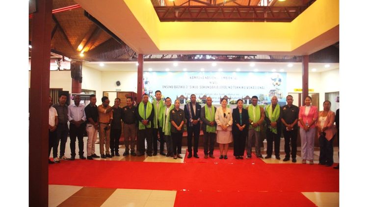 Ministeiru Turizmu No Ambiente Liu Husi Diresaun Jeral Ambiente Organiza Atividade Conferencia Nasional Ambiental Iha Municipio Dili